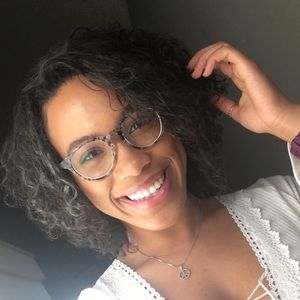 Meet your Posher, Kiara